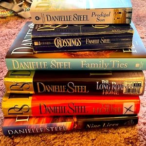 Danielle Steel collection of 6 books